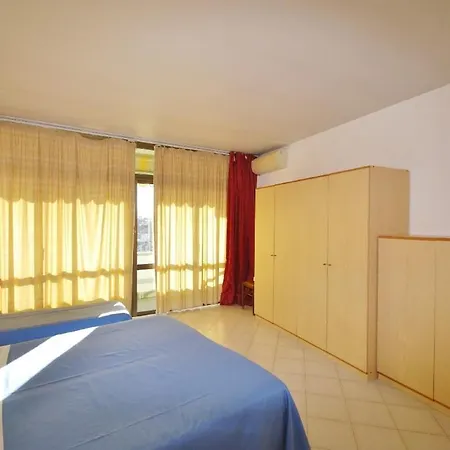 فندق Leopardi مارينا دي بييتراسانْت